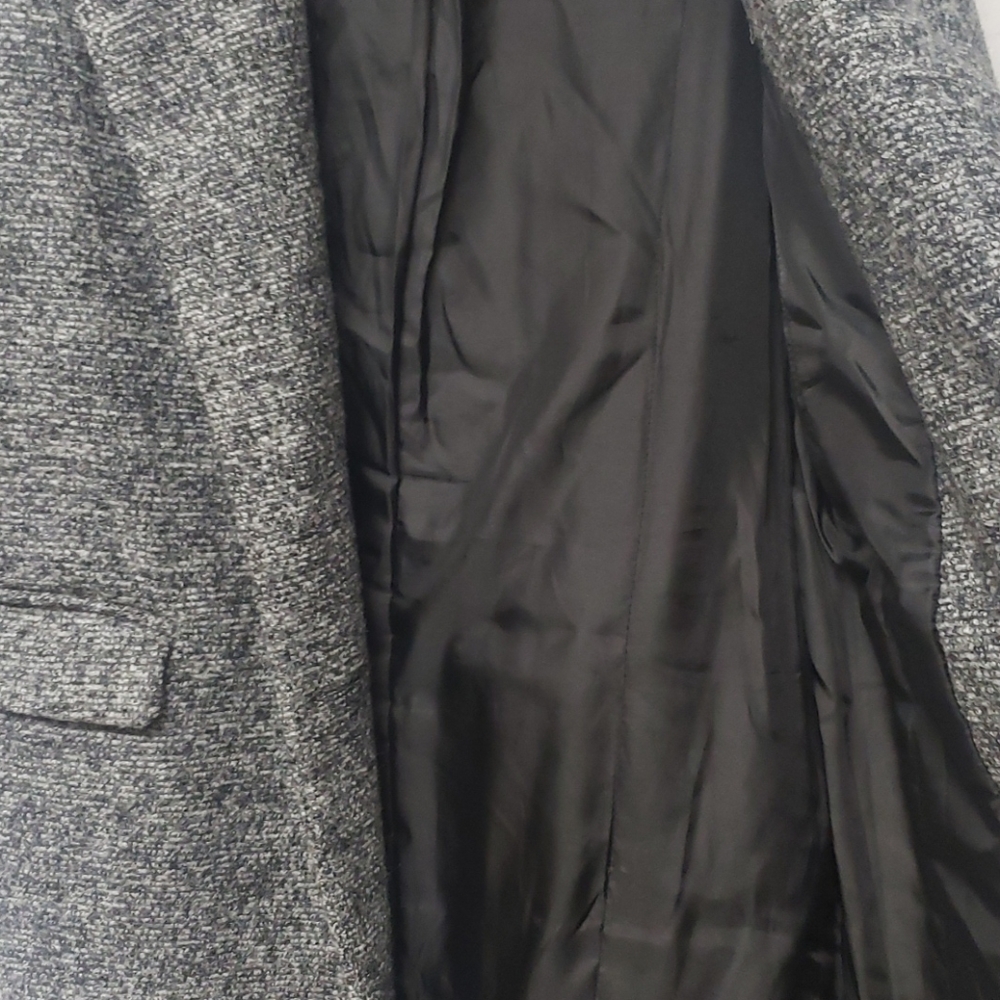 Jacket - Picture 3 of 6